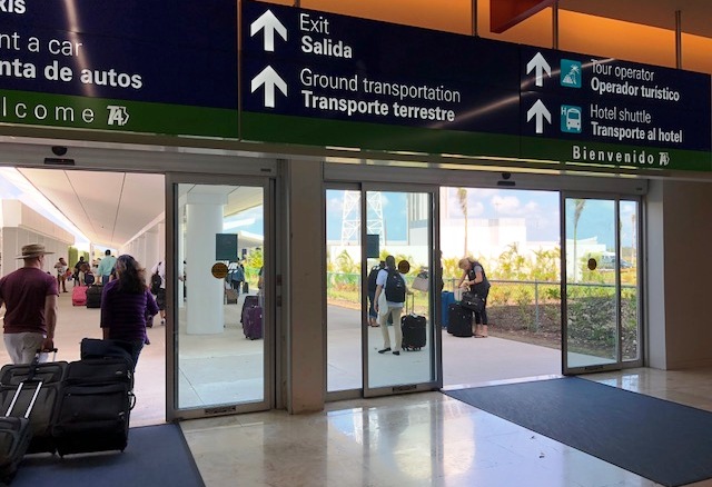 Ground transportation / Transporte terrestre sign